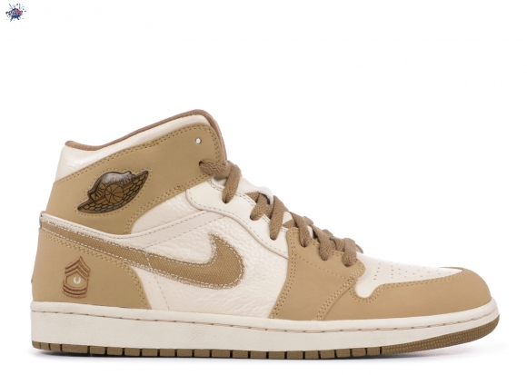 Meilleures Air Jordan 1 "Armed Forces" Blanc Marron (325514-221)